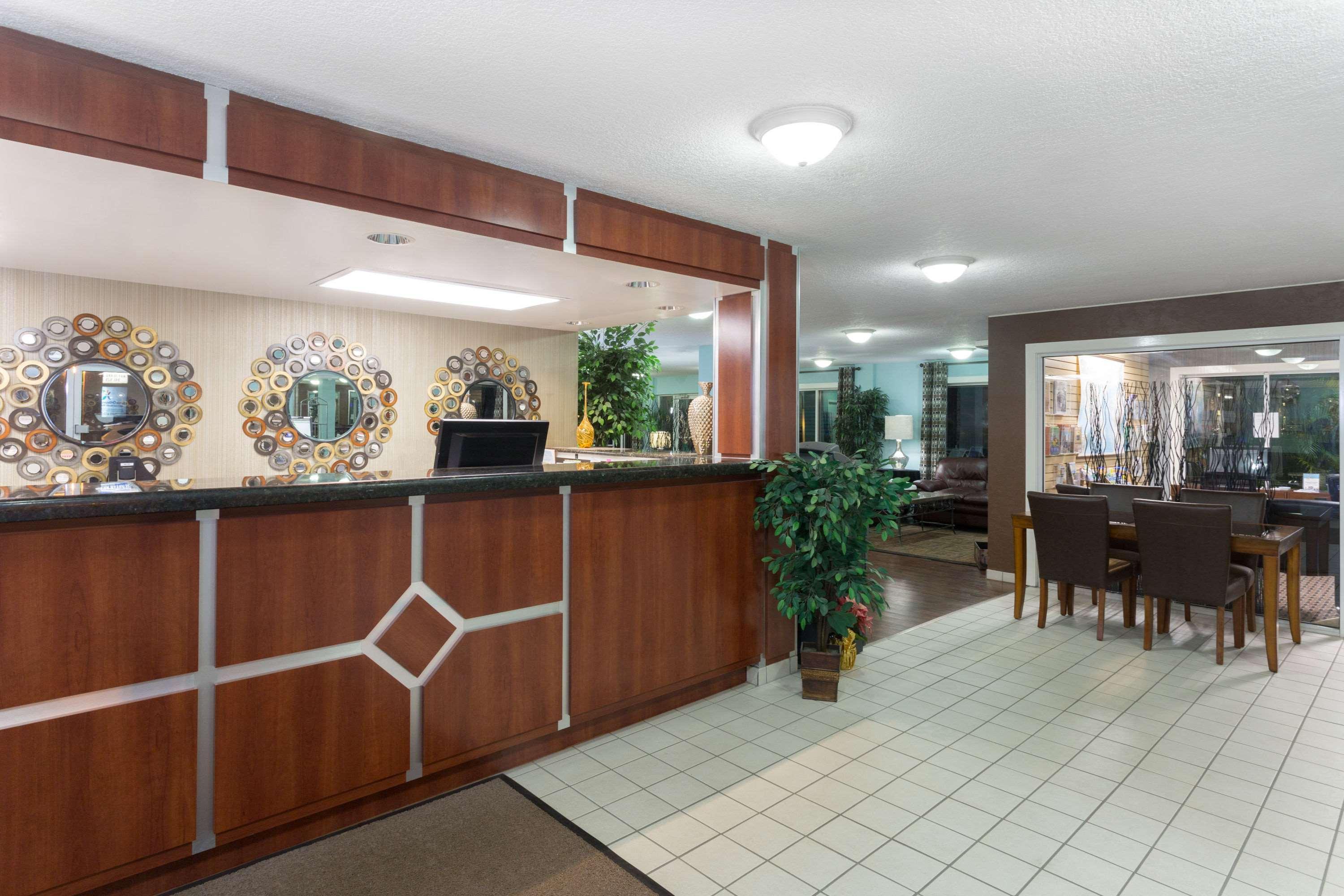 Days Inn By Wyndham Port Charlotte Town Center Kültér fotó